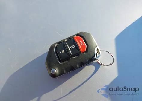 2020 Jeep Wrangler Unlimited Sahara 4X4 from USA, damaged, VIN 1C4HJXEN4LW272128